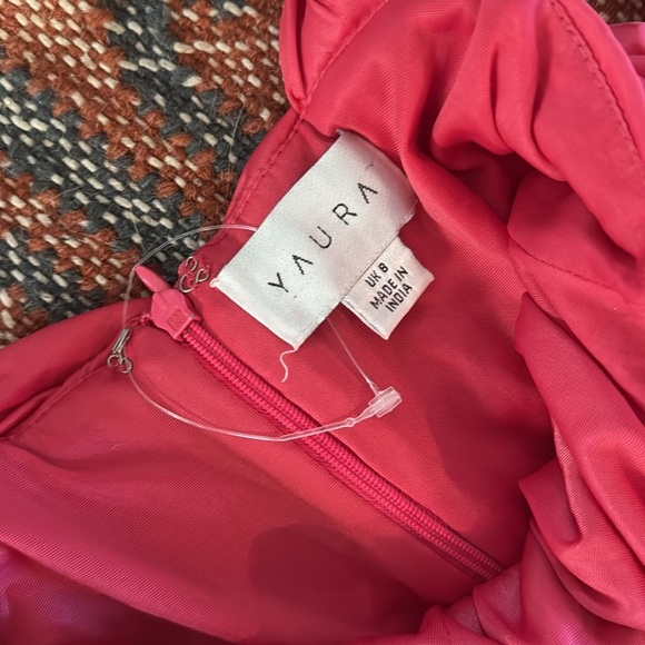 YAURA Tiara Dress in Pink size small - Picture 4 of 7